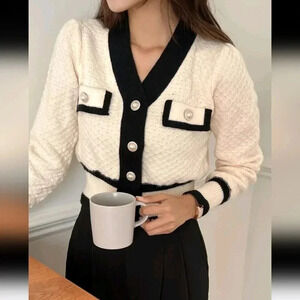 Contrast Trim Button Front Cardigan